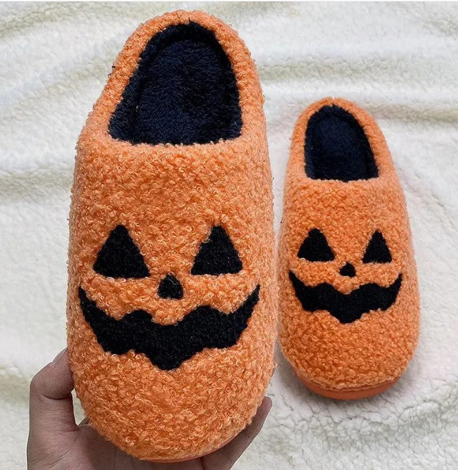 VELORA Pumpkin Face Indoor Slippers