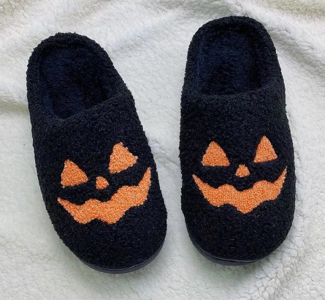VELORA Pumpkin Face Indoor Slippers